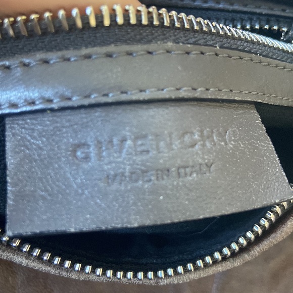 EUC Authentic Givenchy Mini Pandora - Picture 6 of 7